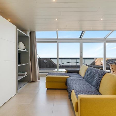 Penthouse App Met Imposant & Eindeloos Zeezicht Apartment Middelkerke Exterior photo